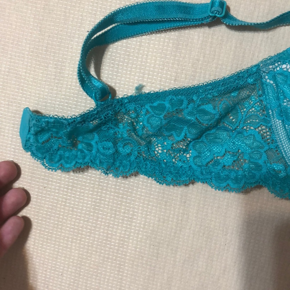 Bra - Picture 6 of 8